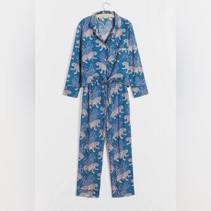 Printfresh Pajama Set in Blue with Leopard Design - size medium